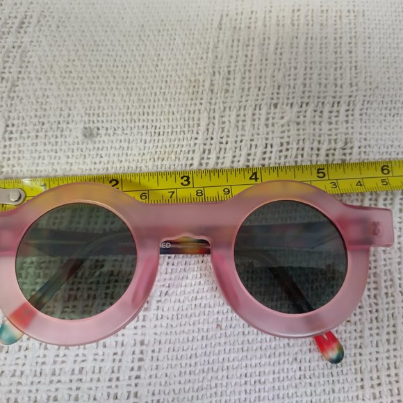 DEADSTOCK Authentic Vintage Lucite Circle Hippie Sunglasses AWESWOME AND UNIQUE main image 5